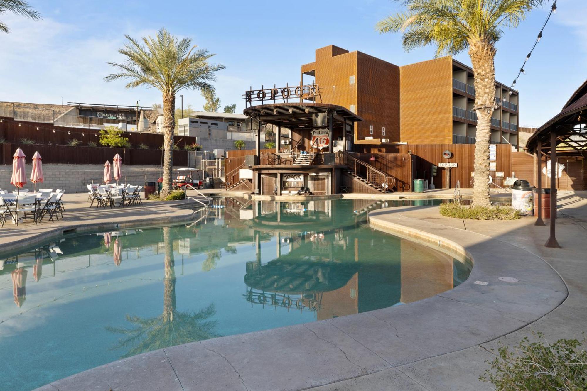 Topock66 Hotel Exterior photo